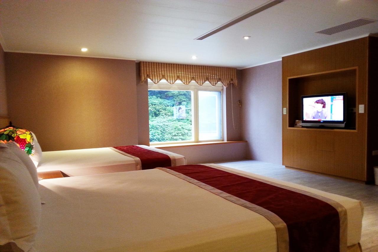 Yufuin Hot Spring Apartamento Wulai Exterior foto